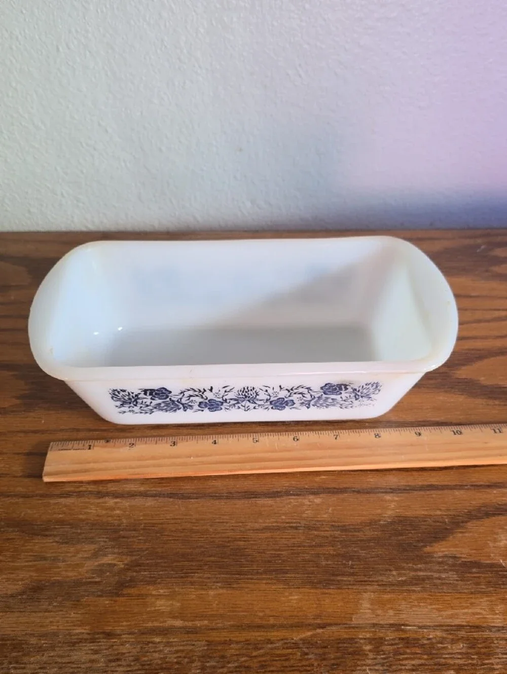 Vintage 1 1/2 Qt Glasbake Milk Glass Meat Loaf Bread Pan Tote 14
